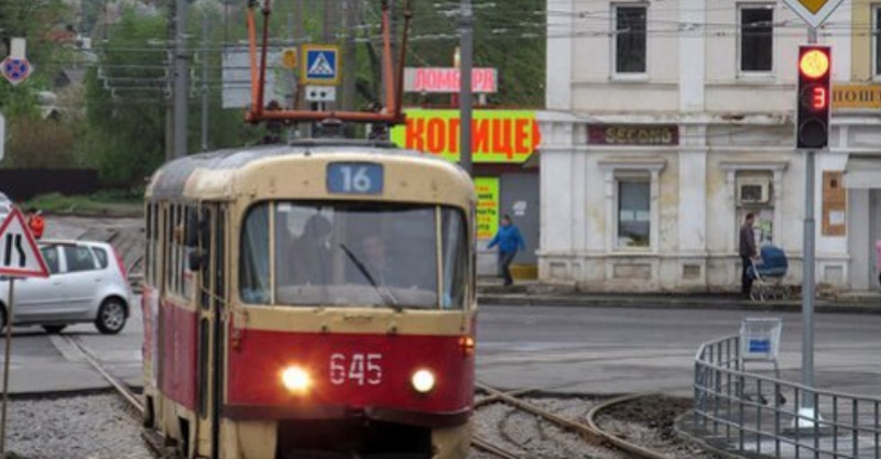 Трамвай №16 в Харькове